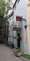 hotel_img
